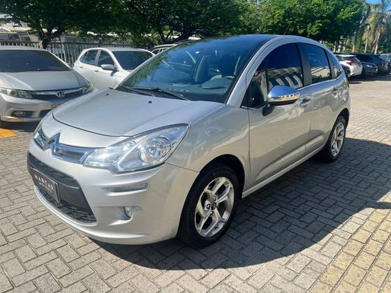 CITROËN C3 1.6 VTI 120 FLEX EXCLUSIVE EAT6